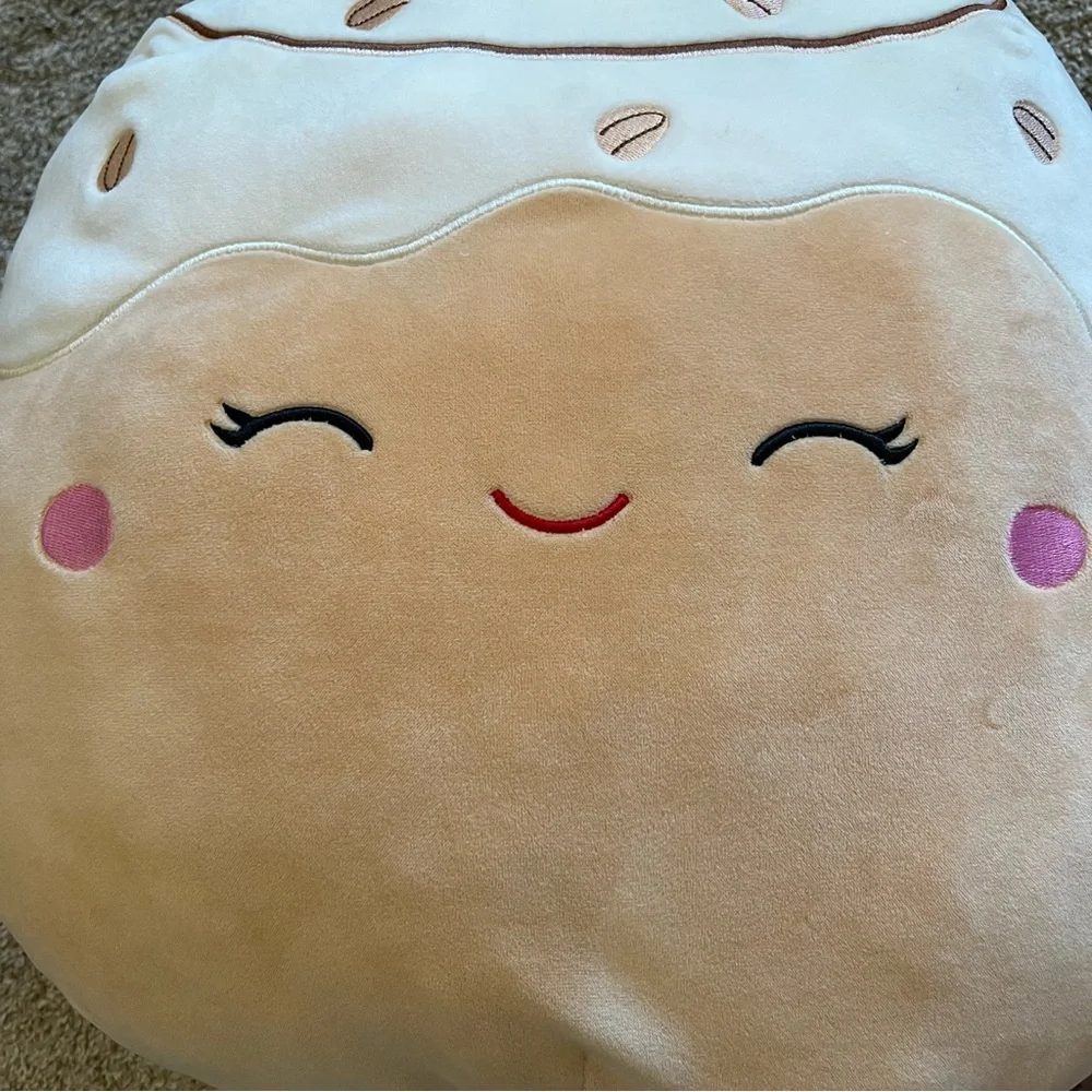 Squishmallows cinnamon bun Plush